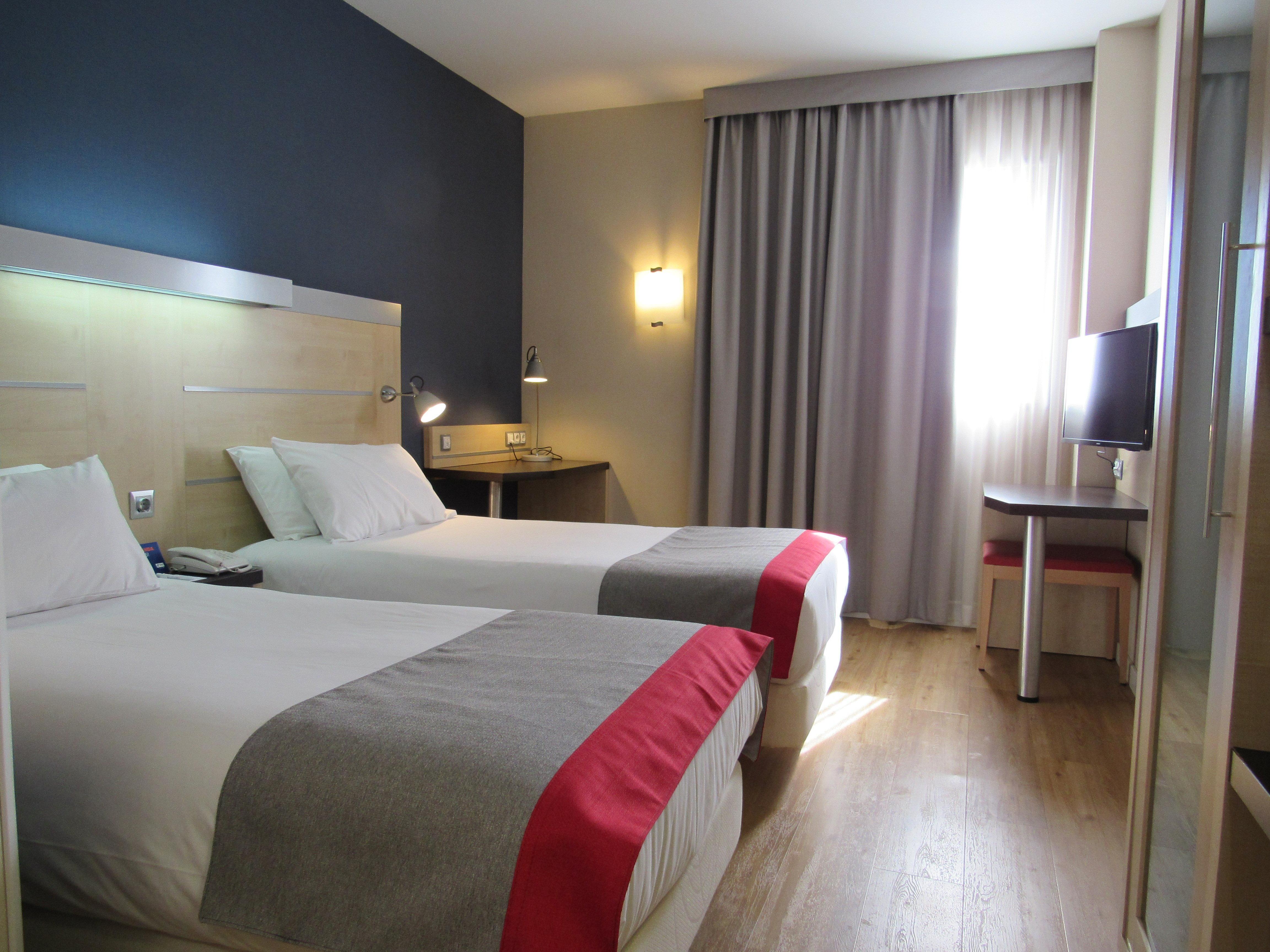 Holiday Inn Express Malaga Airport By Ihg Luaran gambar