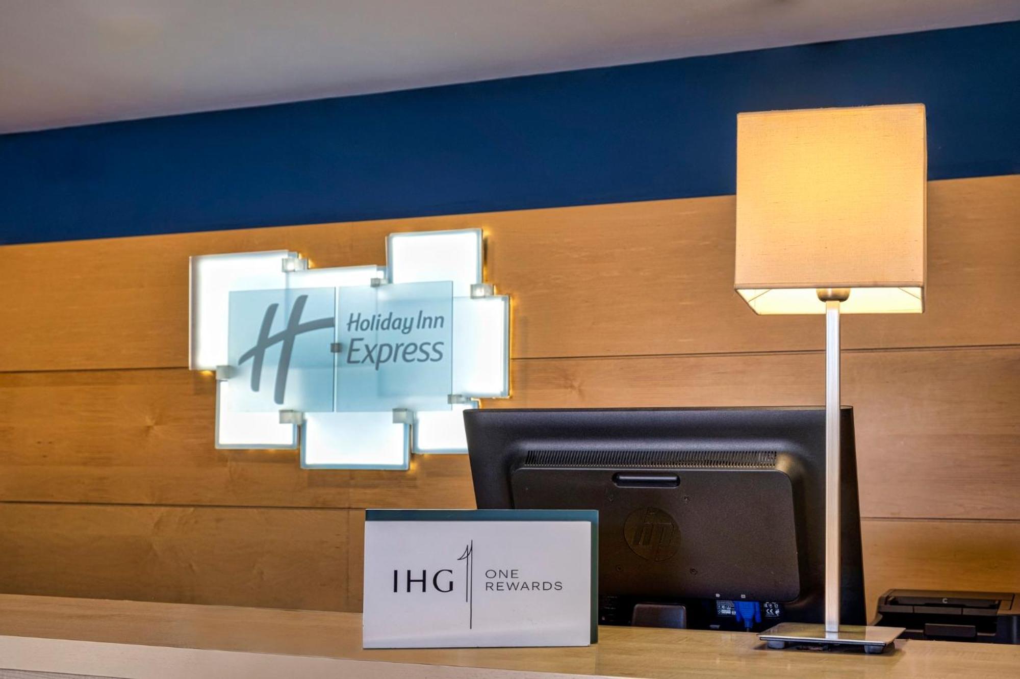 Holiday Inn Express Malaga Airport By Ihg Luaran gambar