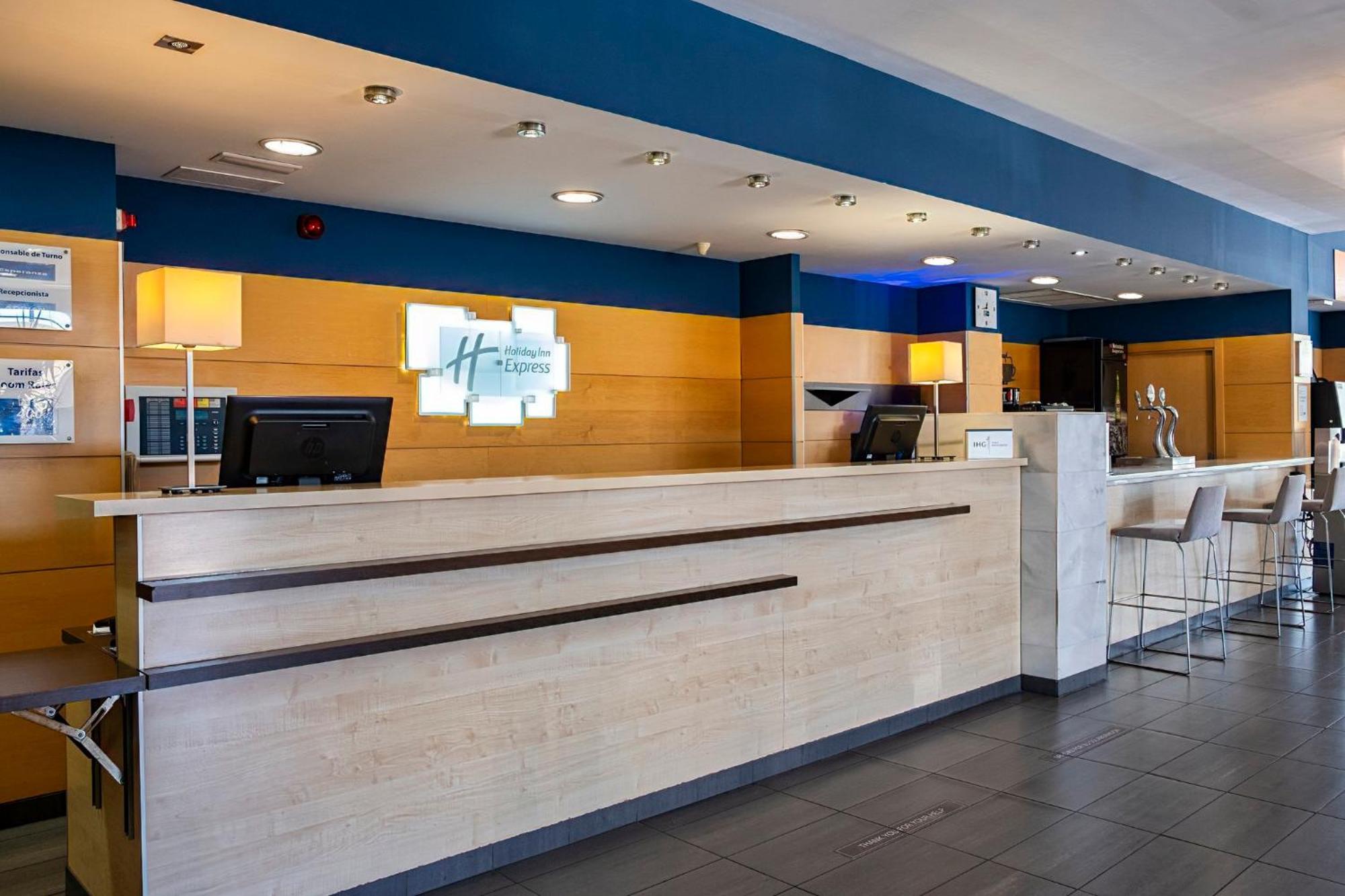 Holiday Inn Express Malaga Airport By Ihg Luaran gambar