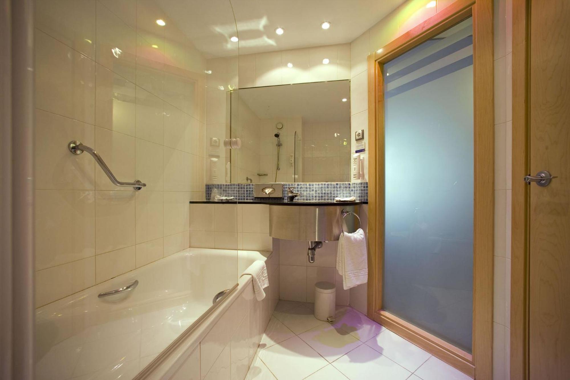 Holiday Inn Express Malaga Airport By Ihg Luaran gambar